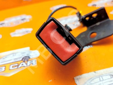 Замок ремня безопасности MERCEDES-BENZ C-класс W204/S204/С204 рестайлинг (2011 - 2015) &mdash; Разборка Мерседес