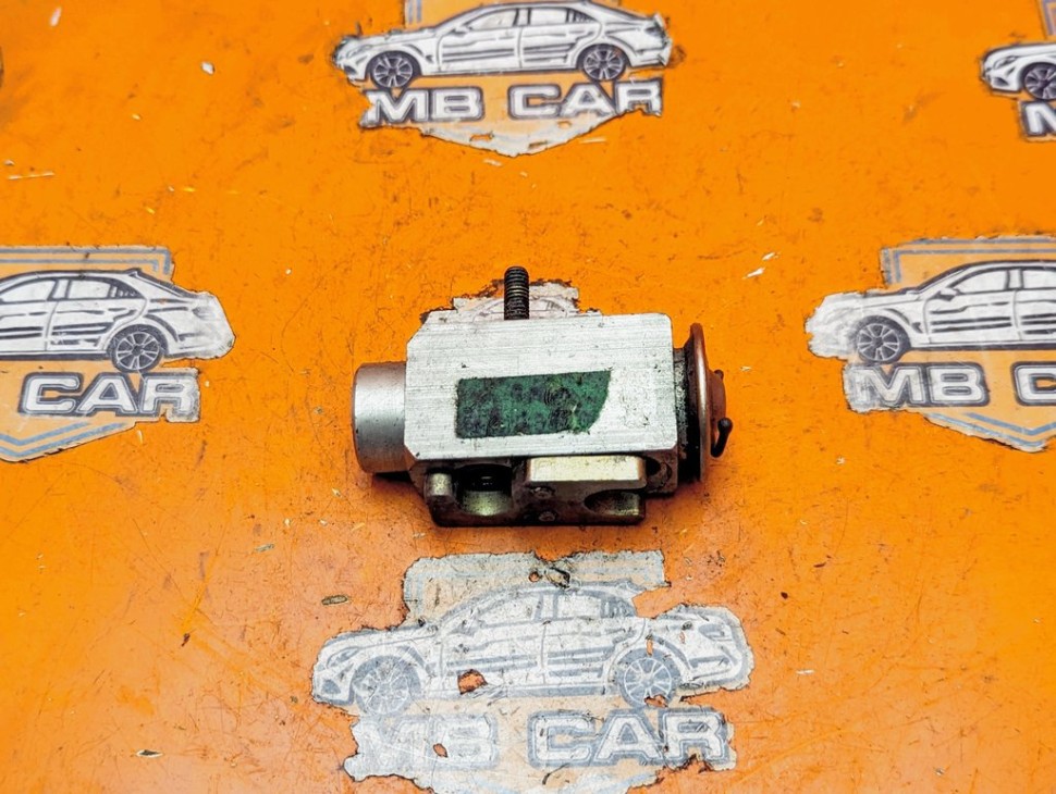 Клапан расширительный MERCEDES-BENZ E-класс W210/S210 (1995 - 1999) фото 1 &mdash; Разборка Мерседес