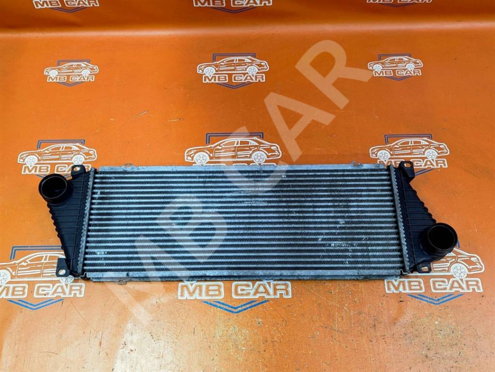 Интеркулер MERCEDES-BENZ Sprinter W901-905 (1995 - 2006) фото 1 — Разборка Мерседес