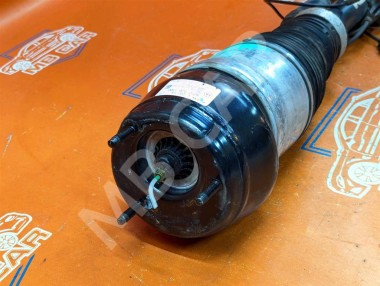 Пневмостойка передняя MERCEDES-BENZ GLE-класс AMG W166 (2015 - 2019) — Разборка Мерседес