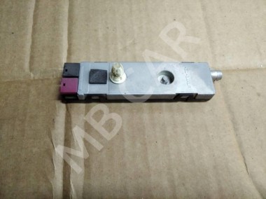 Усилитель антенны MERCEDES-BENZ C-класс W204/S204 (2006 - 2011) — Разборка Мерседес