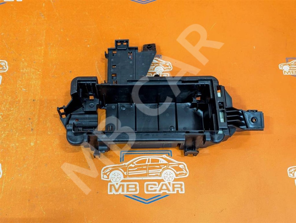 Корпус блока предохранителей MERCEDES-BENZ GLE-класс Coupe C292 (2015 - 2019) фото 1 &mdash; Разборка Мерседес