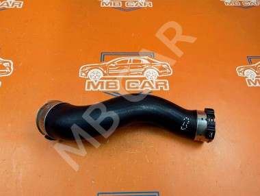 Патрубок интеркулера MERCEDES-BENZ E-класс W212/S212/C207/A207 (2009 - 2013) — Разборка Мерседес