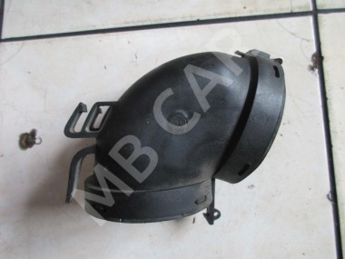 Патрубок воздушный MERCEDES-BENZ E-класс W210/S210 (1995 - 1999) — Разборка Мерседес