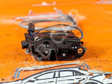 Замок двери задней левой MERCEDES-BENZ V-класс W639 (2003 - 2014) &mdash; Разборка Мерседес