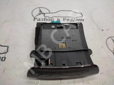 Пепельница MERCEDES-BENZ S-класс W220 (1998 - 2005) — Разборка Мерседес