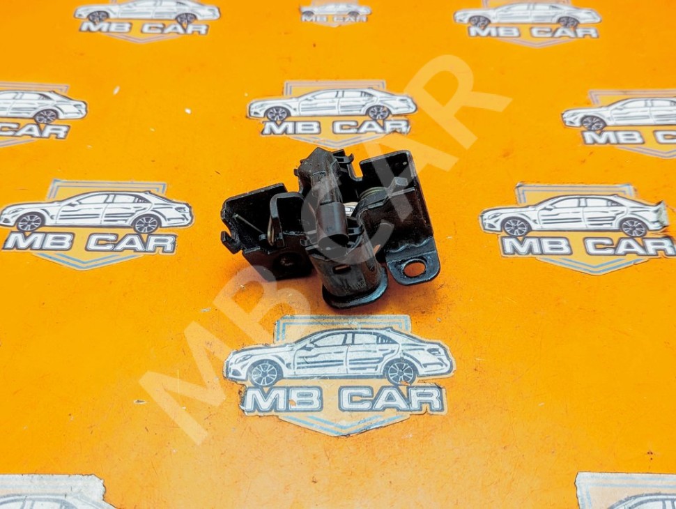 Замок капота MERCEDES-BENZ CLC-класс CL203 (2008 - 2011) фото 1 &mdash; Разборка Мерседес