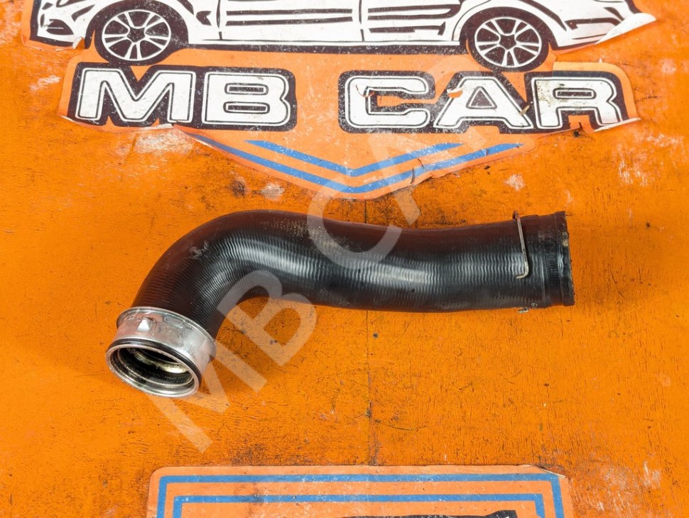 Патрубок интеркулера MERCEDES-BENZ R-класс W251 (2005 - 2007) фото 1 &mdash; Разборка Мерседес