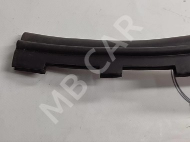 Уплотнитель моторного отсека MERCEDES-BENZ S-класс W220 рестайлинг (2002 - 2005) — Разборка Мерседес