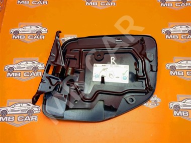 Лючок топливного бака MERCEDES-BENZ X-класс I (2017 - 2020) — Разборка Мерседес