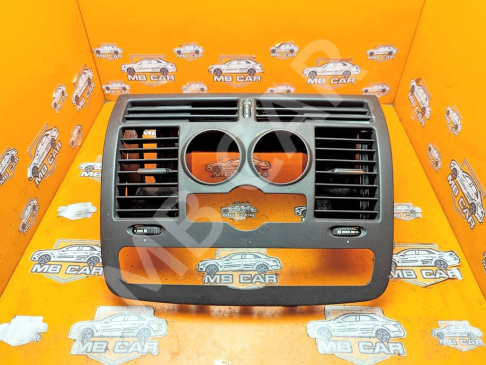 Воздуховод центральный MERCEDES-BENZ V-класс W639 (2003 - 2014) фото 1 &mdash; Разборка Мерседес