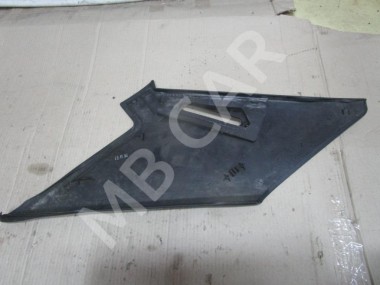 Накладка задней стойки MERCEDES-BENZ W124 W124/S124/C124/A124 (1984 - 1993) — Разборка Мерседес