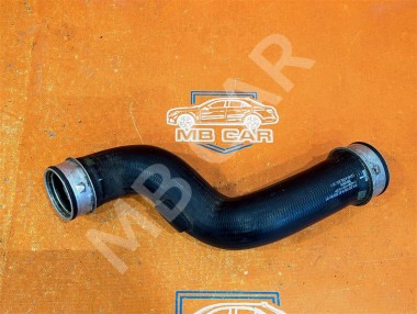 Патрубок интеркулера MERCEDES-BENZ C-класс W203/S203/CL203 (2000 - 2004) — Разборка Мерседес