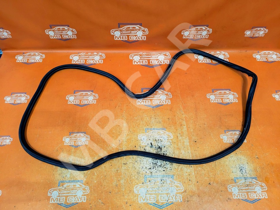 Уплотнитель дверного проема ( на кузове ) MERCEDES-BENZ V-класс W639 (2003 - 2014) фото 1 &mdash; Разборка Мерседес