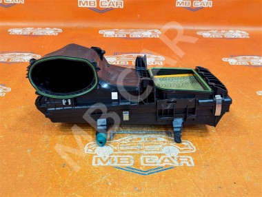 Корпус воздушного фильтра MERCEDES-BENZ GLE-класс V167 (2018 - 2024) — Разборка Мерседес