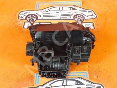 Корпус воздушного фильтра MERCEDES-BENZ C-класс W204/S204/С204 рестайлинг (2011 - 2015) &mdash; Разборка Мерседес