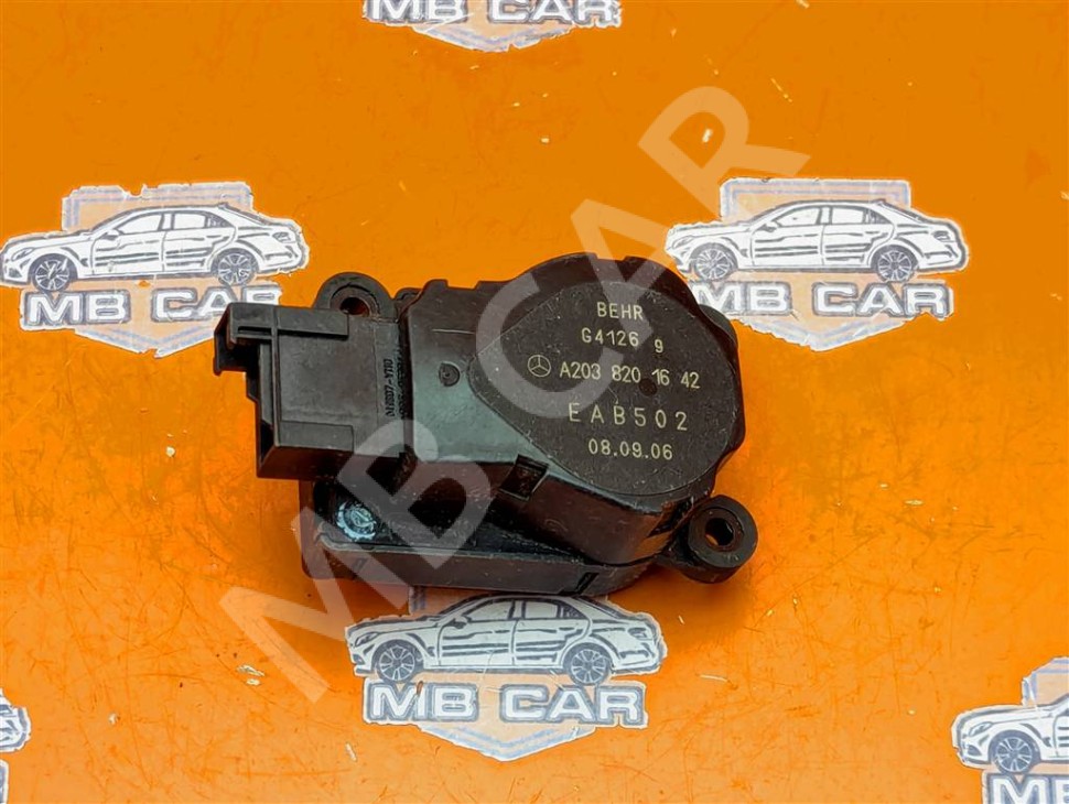 Сервоприводы печки MERCEDES-BENZ E-класс W211/S211 (2002 - 2006) фото 1 &mdash; Разборка Мерседес