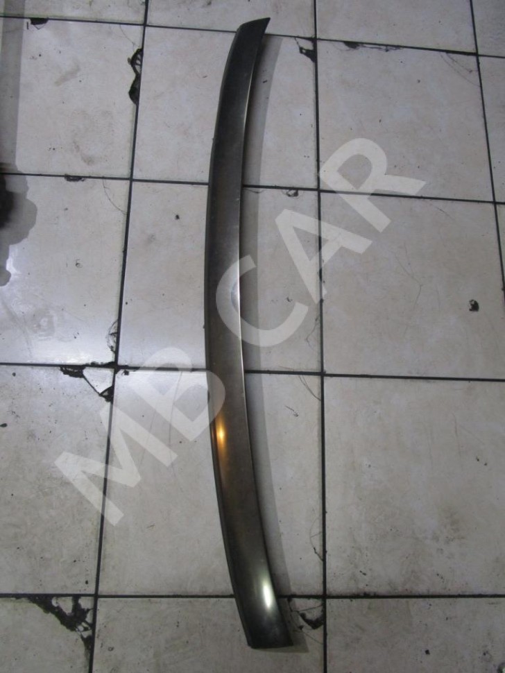 Молдинг лобового стекла MERCEDES-BENZ CLK-класс C208/W208 рестайлинг (1999 - 2003) фото 1 — Разборка Мерседес