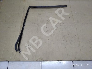 Молдинг заднего стекла MERCEDES-BENZ W124 W124/S124/C124/A124 (1984 - 1993) — Разборка Мерседес