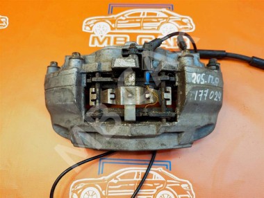 Суппорт передний правый MERCEDES-BENZ C-класс W205/S205/C205/A205 (2014 - 2018) — Разборка Мерседес