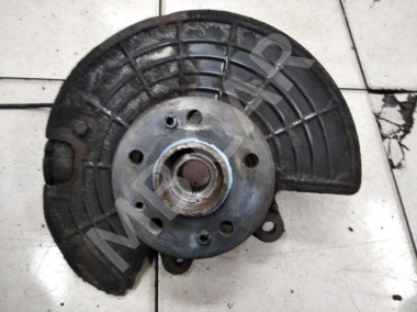 Кулак поворотный передний правый MERCEDES-BENZ M-класс W163 рестайлинг (2001 - 2005) — Разборка Мерседес