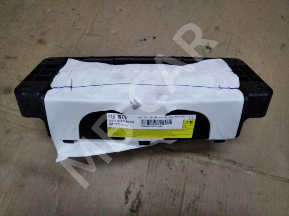 Подушка безопасности пасажирская MERCEDES-BENZ CLA-класс C117/X117 (2013 - 2016) фото 1 — Разборка Мерседес