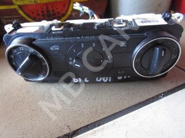 Панель управления климатом MERCEDES-BENZ A-класс W169 рестайлинг (2008 - 2012) — Разборка Мерседес