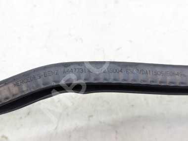 Уплотнитель дверного проема ( на кузове ) MERCEDES-BENZ V-класс W447 рестайлинг (2019 - 2025) — Разборка Мерседес