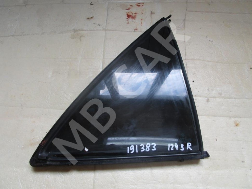 Стекло заднее правое MERCEDES-BENZ W124 W124/S124/C124/A124 (1984 - 1993) фото 1 — Разборка Мерседес