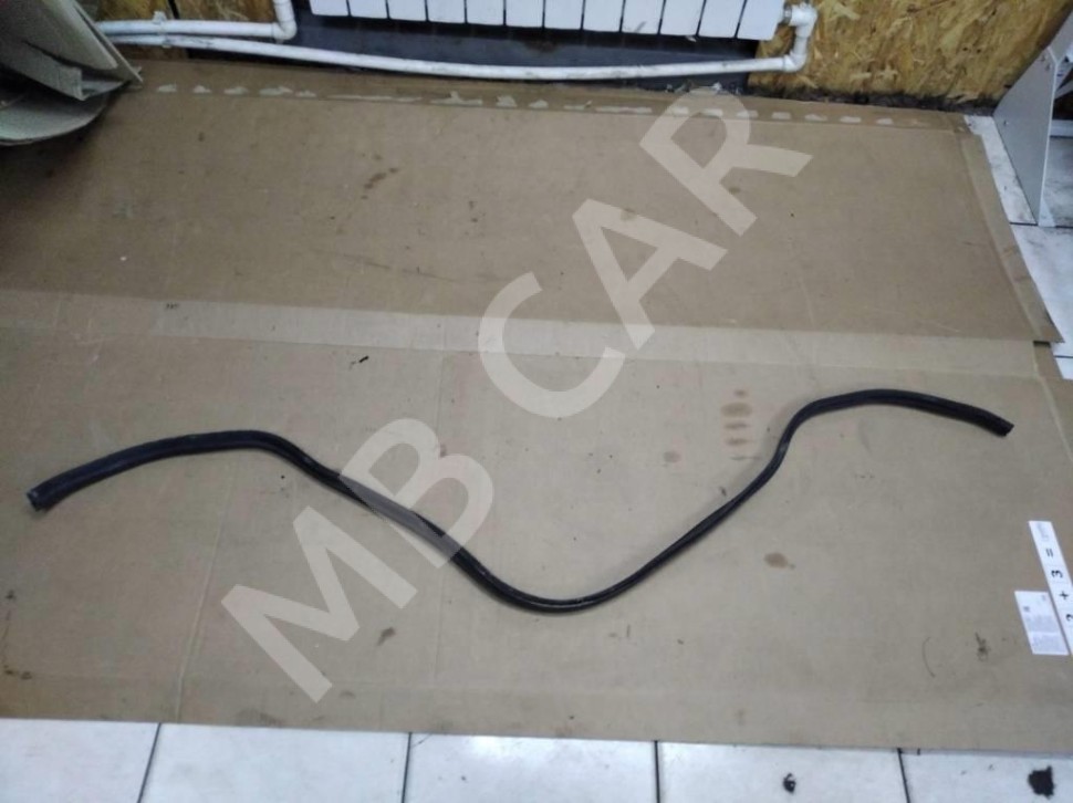 Уплотнитель моторного отсека MERCEDES-BENZ E-класс W211/S211 (2002 - 2006) фото 1 — Разборка Мерседес