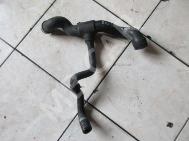 Патрубок радиатора MERCEDES-BENZ C-класс W203/S203/CL203 (2000 - 2004) — Разборка Мерседес