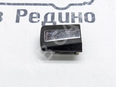 Крышка ручки двери MERCEDES-BENZ W124 W124/S124/C124/A124 (1984 - 1993) — Разборка Мерседес