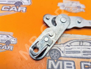 Петля капота MERCEDES-BENZ E-класс W212/S212/C207/A207 (2009 - 2013) — Разборка Мерседес