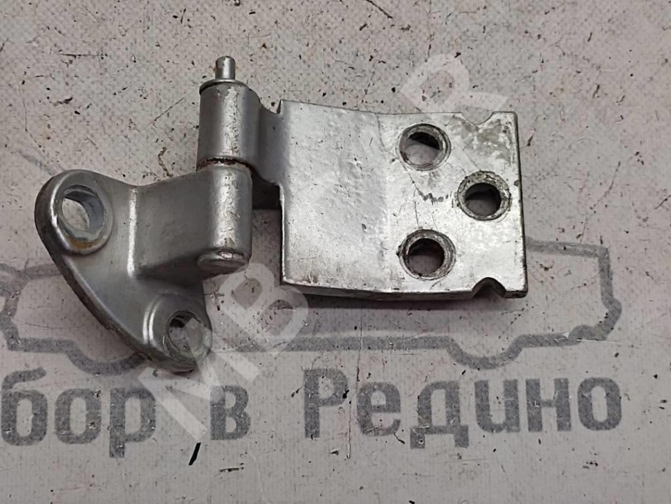 Петля двери MERCEDES-BENZ Vito W638 (1996 - 2003) фото 1 — Разборка Мерседес