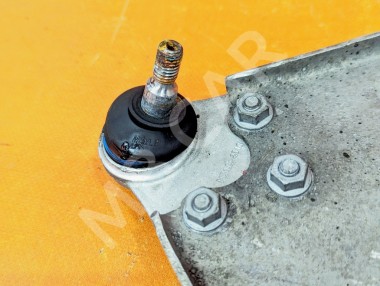 Рычаг передний верхний MERCEDES-BENZ E-класс AMG W211/S211 (2002 - 2006) — Разборка Мерседес