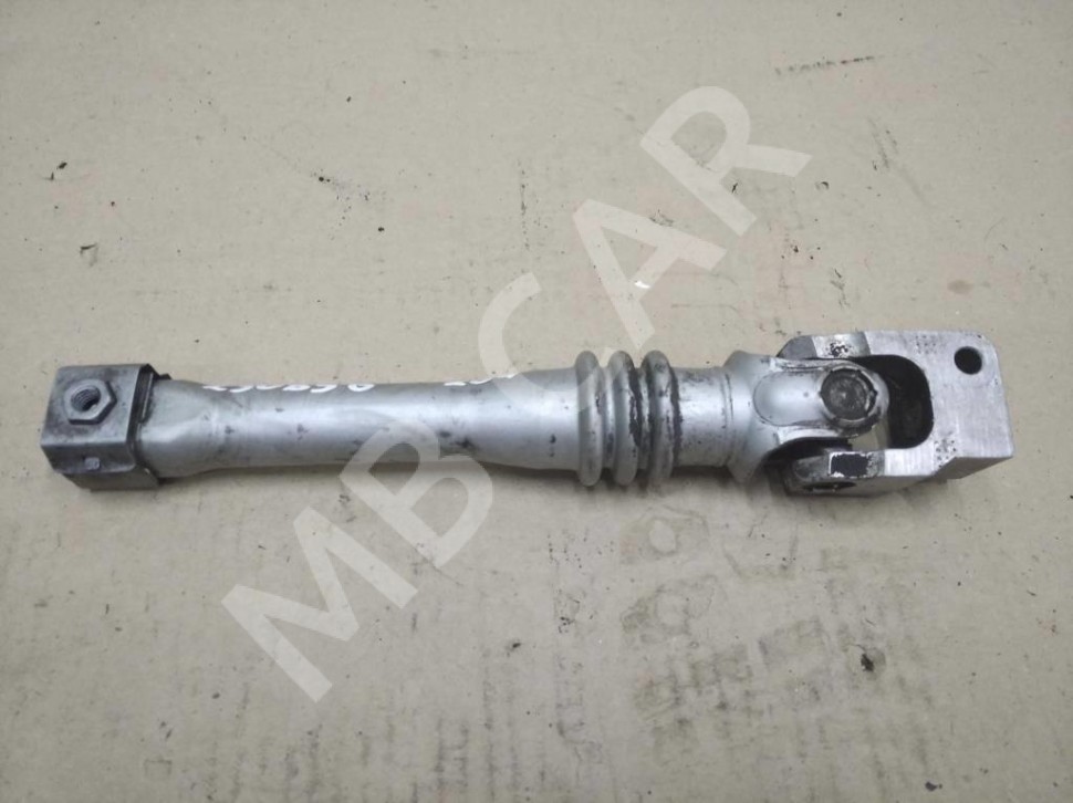 Кардан рулевого вала MERCEDES-BENZ C-класс W204/S204/С204 рестайлинг (2011 - 2015) фото 1 — Разборка Мерседес