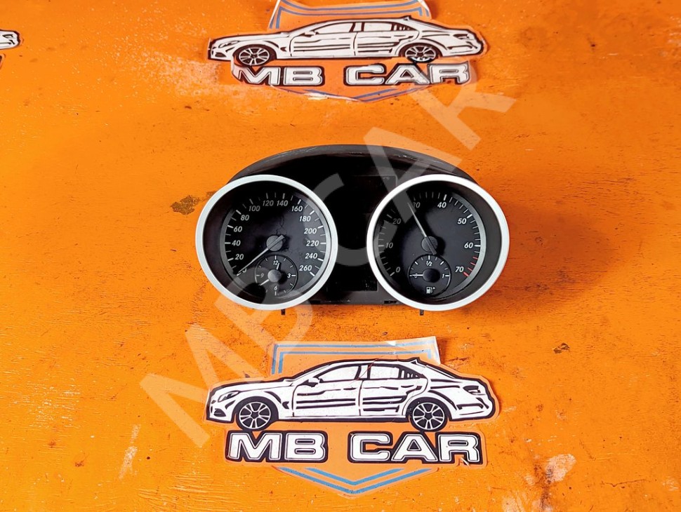 Щиток приборов MERCEDES-BENZ SLK-класс R171 (2004 - 2008) фото 1 &mdash; Разборка Мерседес