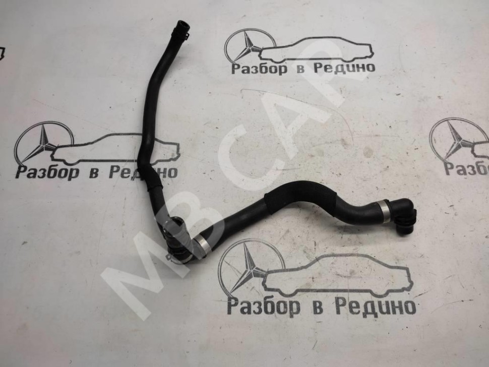 Патрубок ОЖ MERCEDES-BENZ C-класс W205/S205/C205/A205 (2014 - 2018) фото 1 — Разборка Мерседес