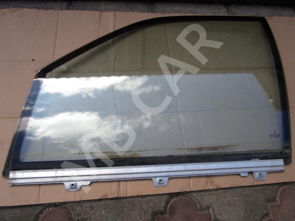 Стекло переднее левое MERCEDES-BENZ S-класс W140 (1991 - 1998) фото 1 — Разборка Мерседес
