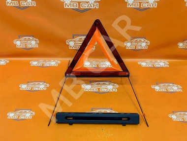 Знак аварийной остановки MERCEDES-BENZ C-класс AMG W205/S205/C205/A205 (2014 - 2018) — Разборка Мерседес