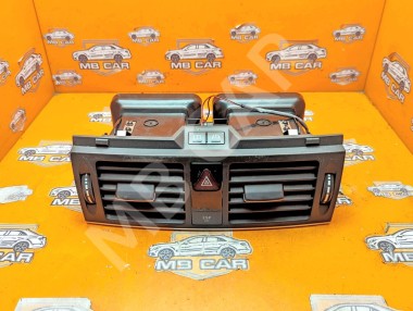 Воздуховод центральный MERCEDES-BENZ C-класс W204/S204 (2006 - 2011) &mdash; Разборка Мерседес