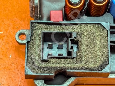 Реле моторчика печки MERCEDES-BENZ M-класс W163 рестайлинг (2001 - 2005) &mdash; Разборка Мерседес