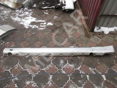 Порог пластиковый правый MERCEDES-BENZ CL-класс C140 (1992 - 2000) — Разборка Мерседес