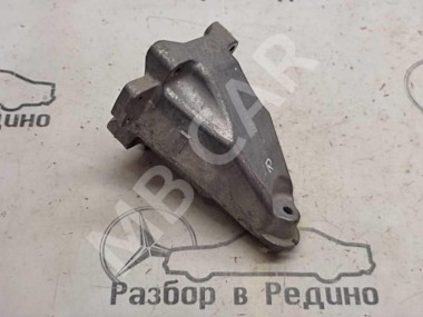 Лапа правая MERCEDES-BENZ C-класс W205/S205/C205/A205 (2014 - 2018) — Разборка Мерседес