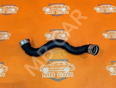 Патрубок интеркулера MERCEDES-BENZ A-класс W176 (2012 - 2015) — Разборка Мерседес