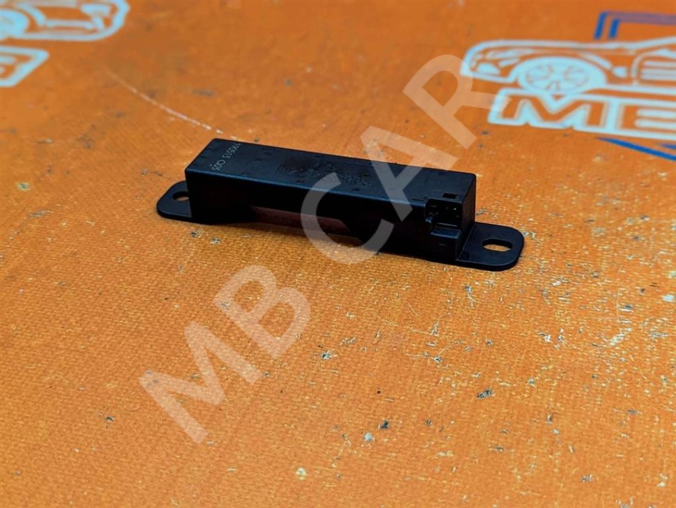 Антенна KEYLESS - GO MERCEDES-BENZ SL-класс R231 рестайлинг (2016 - 2020) фото 1 — Разборка Мерседес