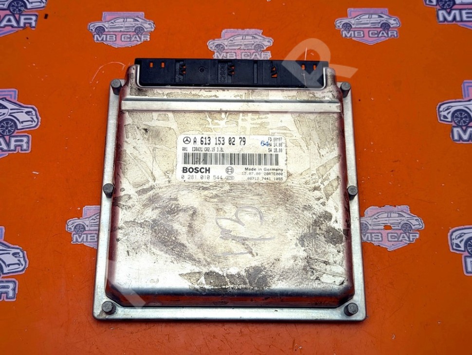 Блок управления двигателем MERCEDES-BENZ S-класс W220 (1998 - 2005) фото 1 &mdash; Разборка Мерседес