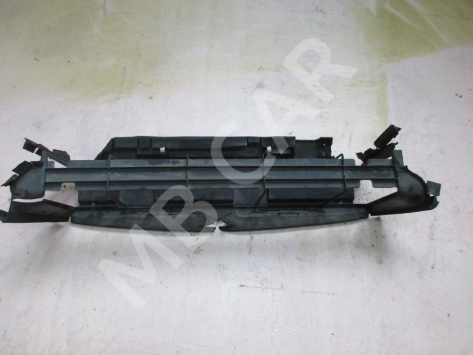 Кожух радиатора MERCEDES-BENZ C-класс W203/S203/CL203 рестайлинг (2004 - 2008) фото 1 &mdash; Разборка Мерседес