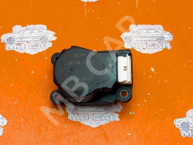 Сервоприводы печки MERCEDES-BENZ S-класс W220 (1998 - 2005) &mdash; Разборка Мерседес