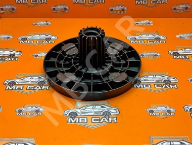 Кронштейн крепления запаски MERCEDES-BENZ M-класс W164 (2005 - 2008) — Разборка Мерседес